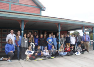 Bay City Middle School Students, Rowing Club Members, Chaperones and Local Scientists